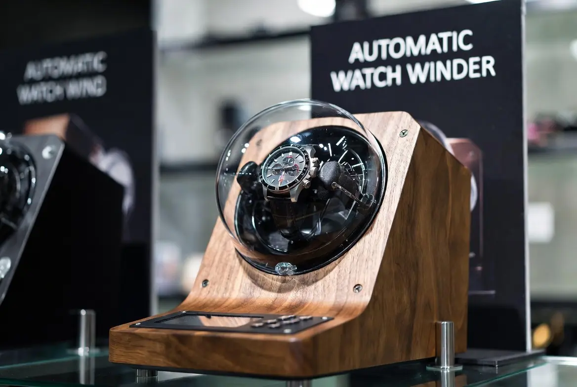 Automatic Watch Winders: The Quiet Luxury Essential Every Stylish Watch Owner Should Know