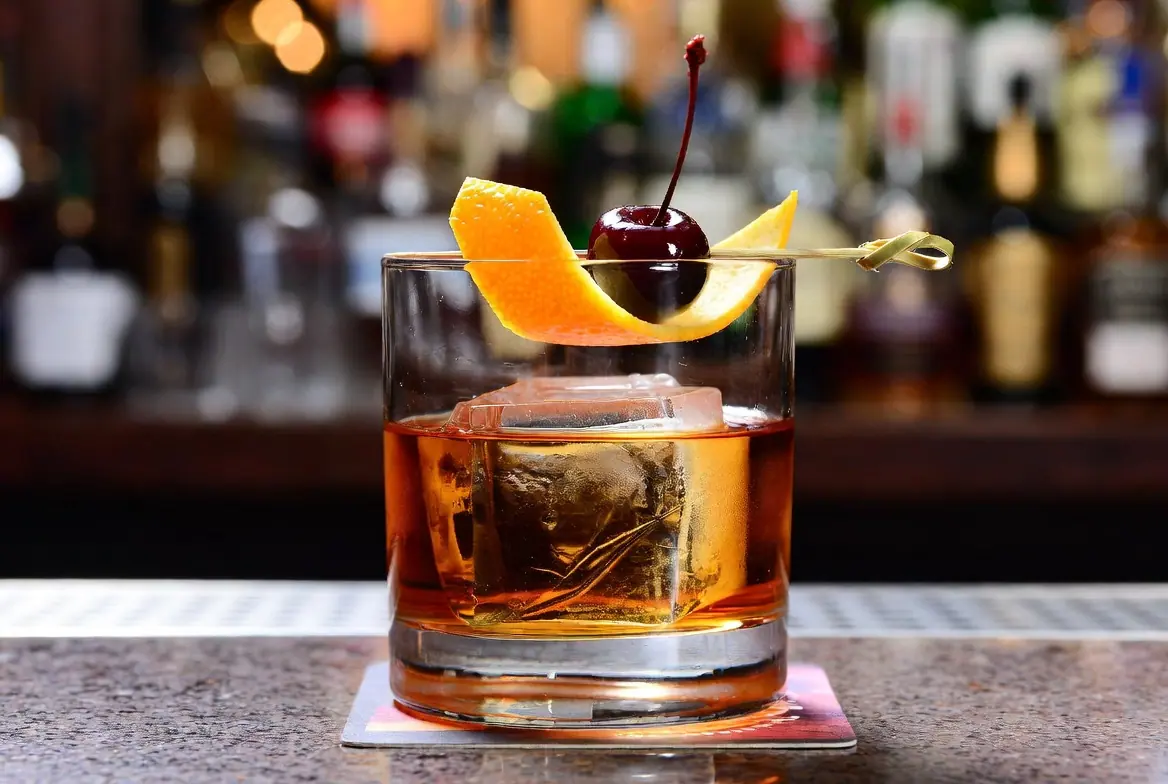 Maple Old Fashioned Recipe: A Richer Twist on the Classic Cocktail
